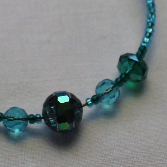 Glass Beaded Memory Wire Bracelet - One Size, Blue & Green - Picture 4 of 5